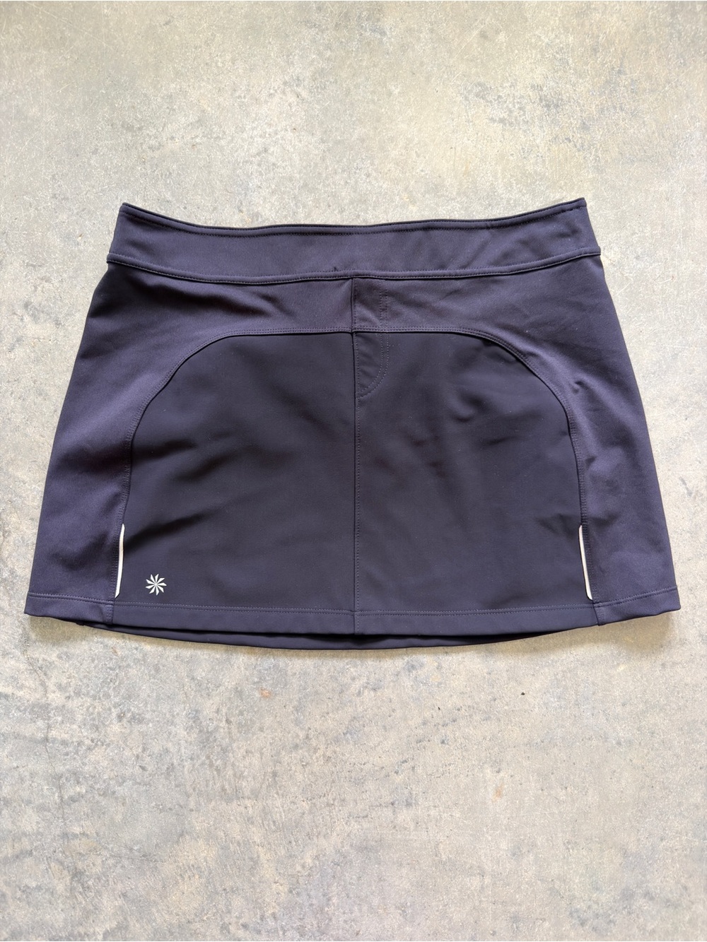 Athleta Fleece lined black performance skirt running or hiking size Medium